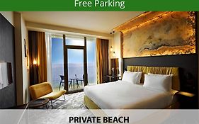 Miramare Magnetic Beach Hotel